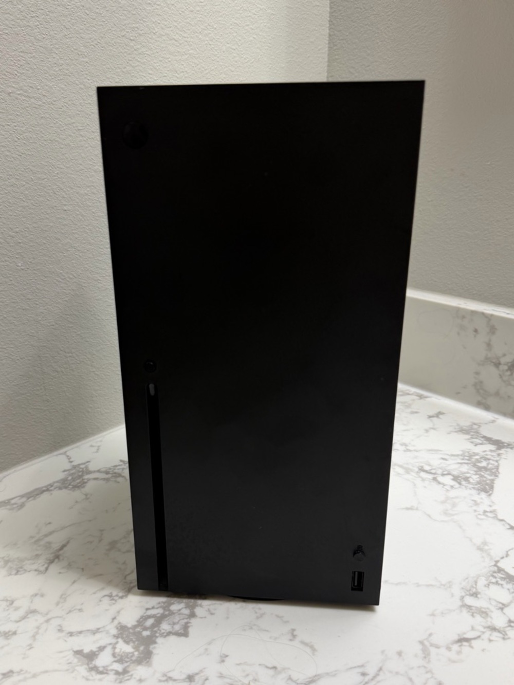 Black Gaming Console Tower - Front-Facing Xbox Series X